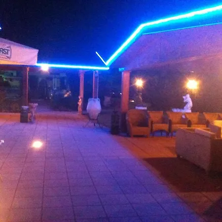 格瓦迪斯酒店 2*
