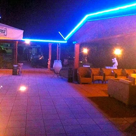 Hotel Quo Vadis 2*